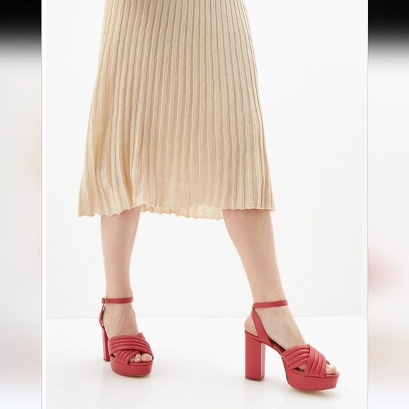 MICHAEL Michael Kors Royce Quilted Leather Platform Sandal - Picture 4 of 14